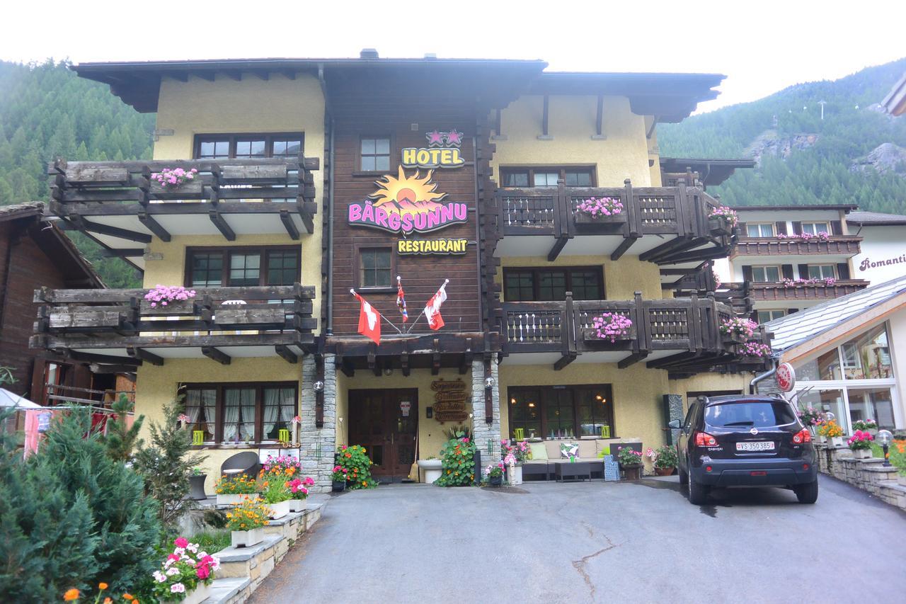 Hotel Baergsunnu Saas-Grund Extérieur photo